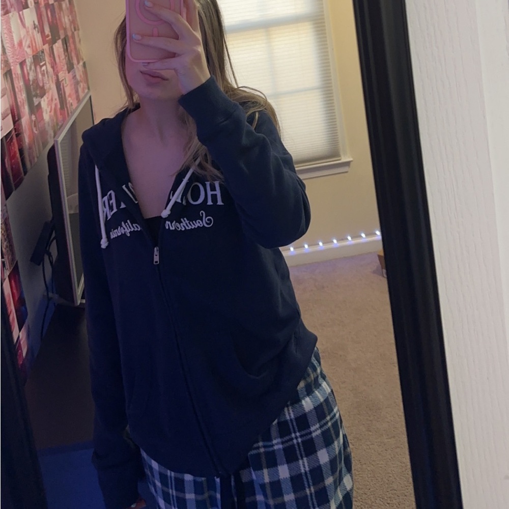 Navy hollister zip up size small
